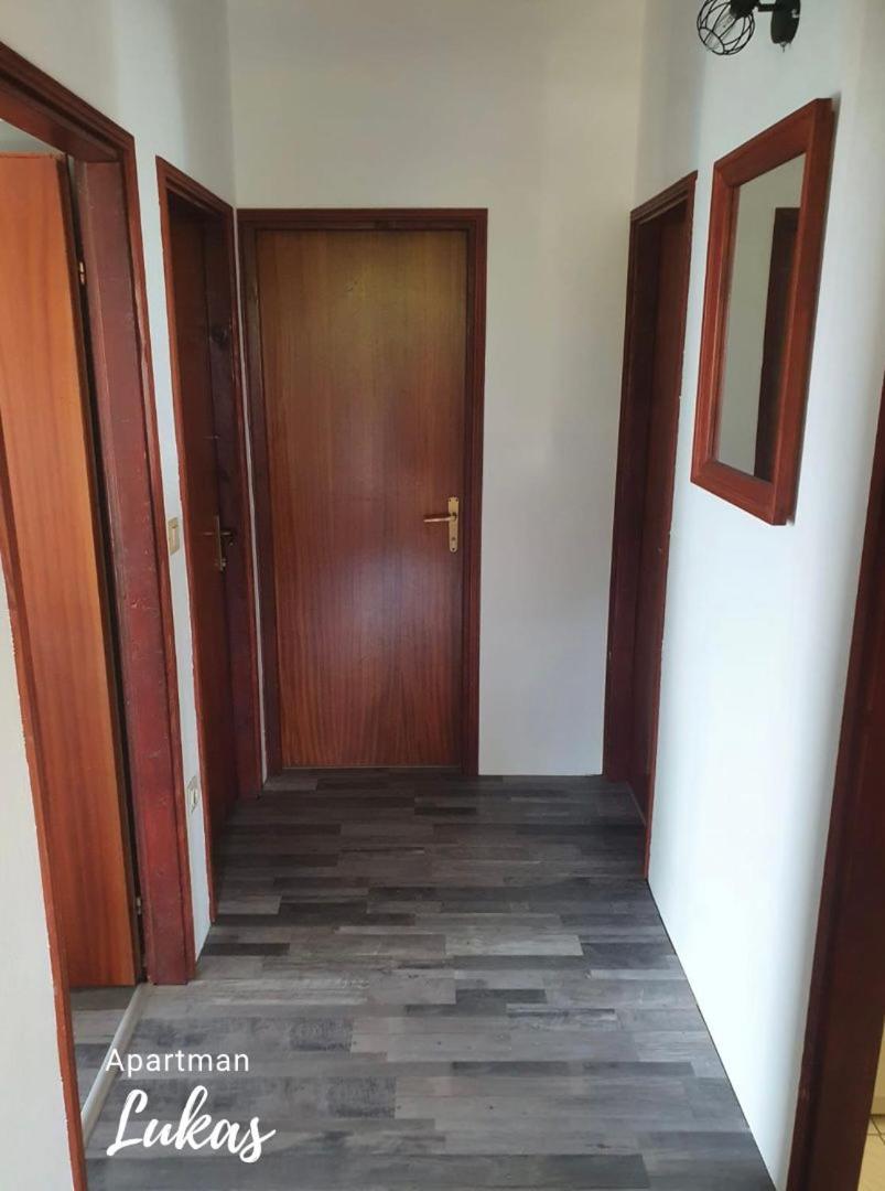 Apartmani Mazzarolli Ядраново Стая снимка